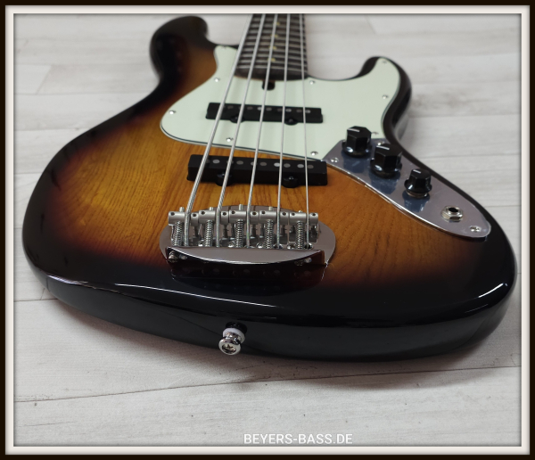Preview: Lakland Skyline 55-60, 3-Tone Sunburst Gloss
